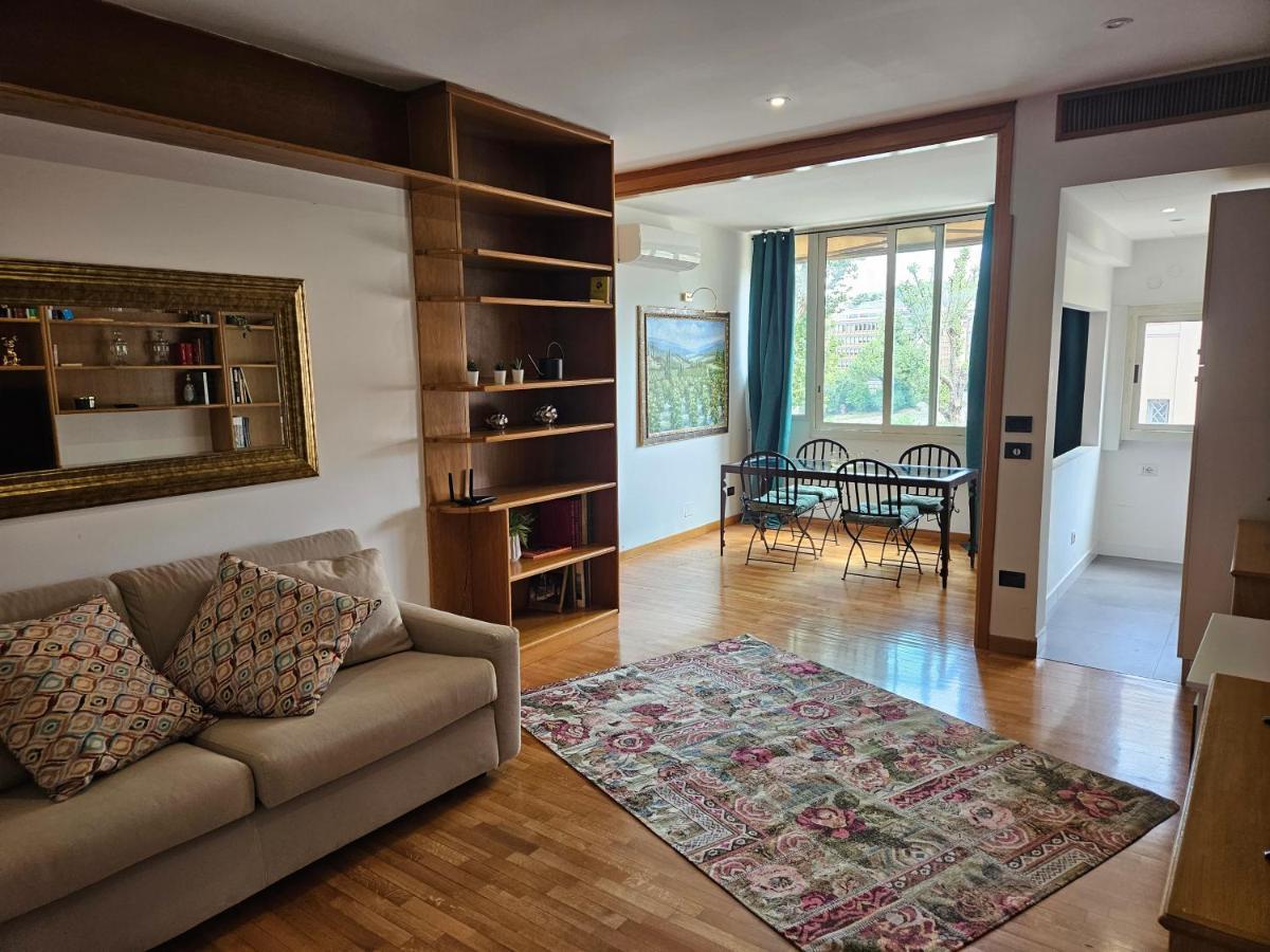 R.C. Giulio Cesare. Loft In Centro Villa Roma Eksteriør bilde